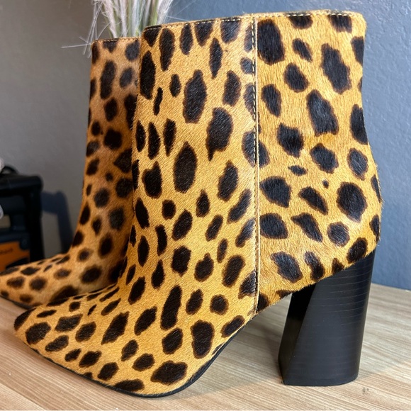 Vince Camuto Shoes - Vincent Camuto Leopard Print/Cow Hair Ankle Boots~Pointed Toe~Block Heel